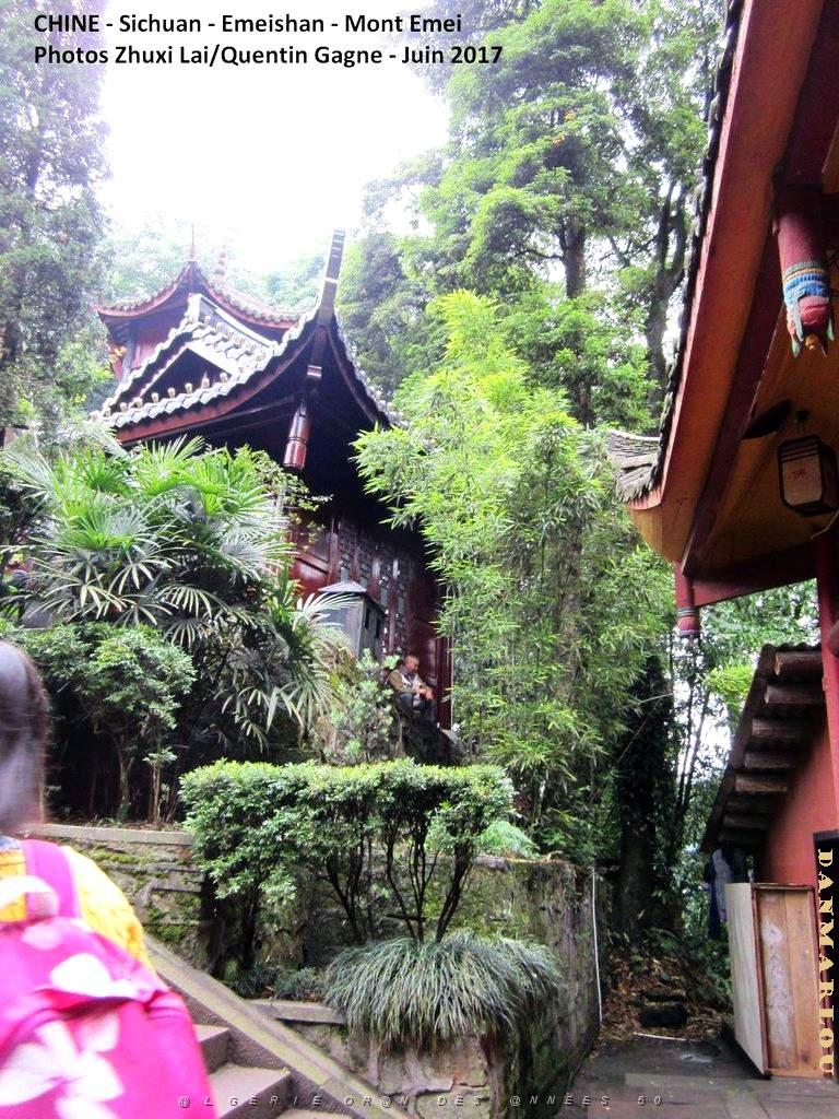Emeishan 057.JPG